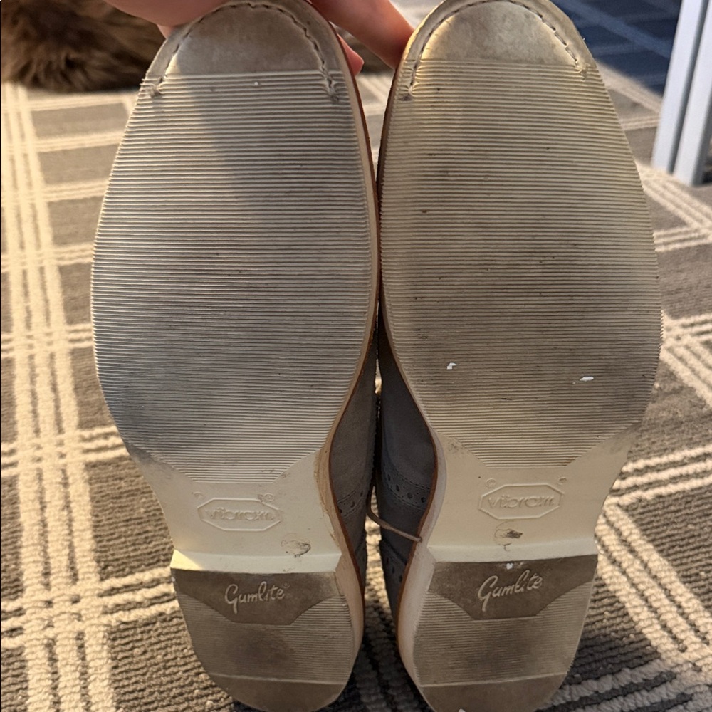 Allen Edmonds - Picture 3 of 5